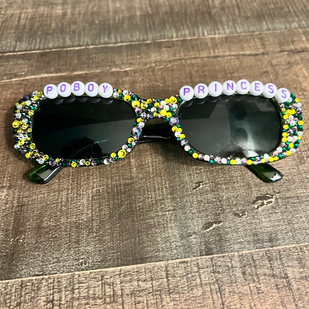 ✨ Handmade “PoBoy Princess” Mardi Gras Sunnies ✨